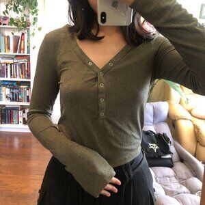 Women’s Slim Fit Ribbed Henley Long Sleeve Top – Olive Green – Size S